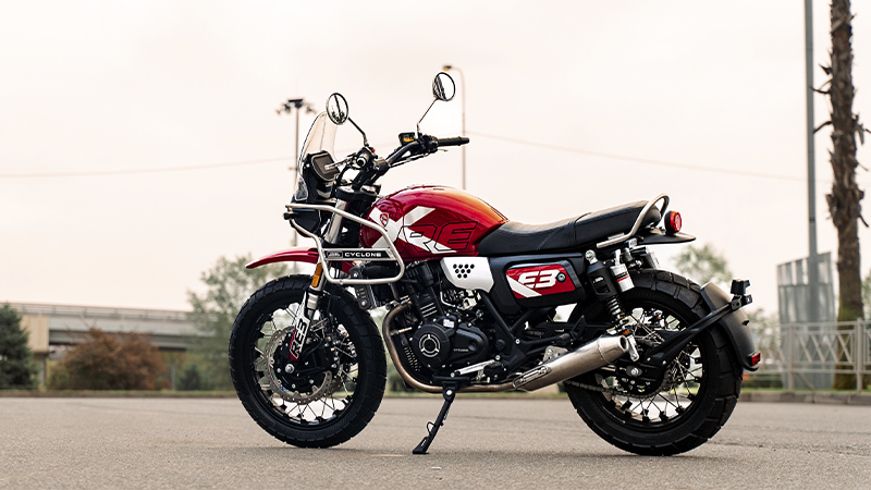 Тест-драйв: испытываем CYCLONE RE3 Scrambler на бездорожье