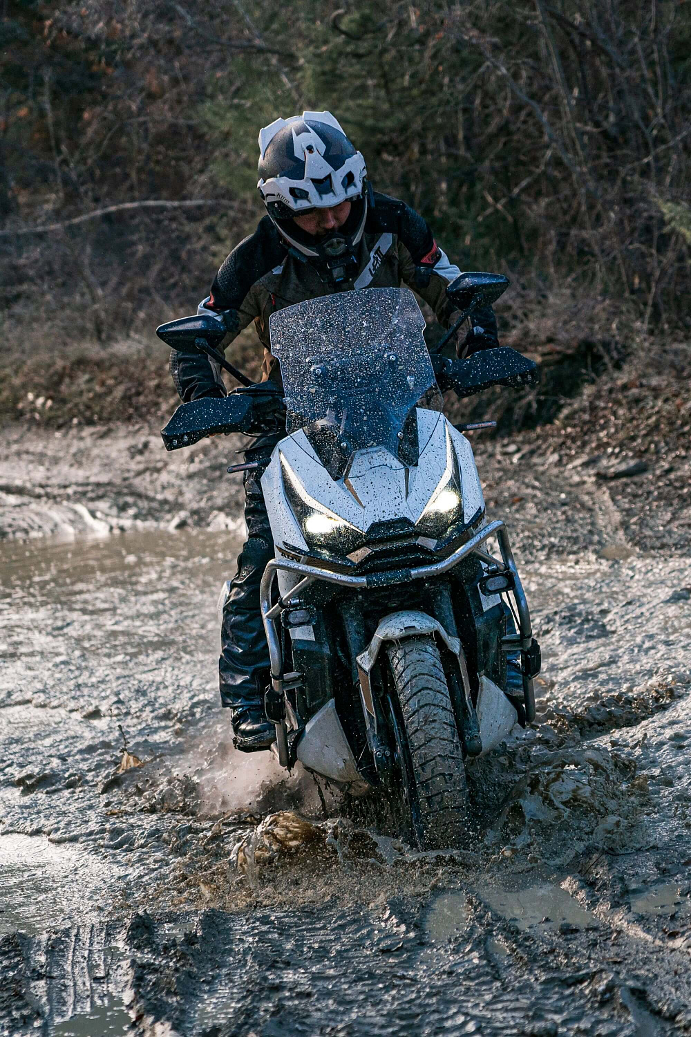 Максискутер ZONTES ZT368-G