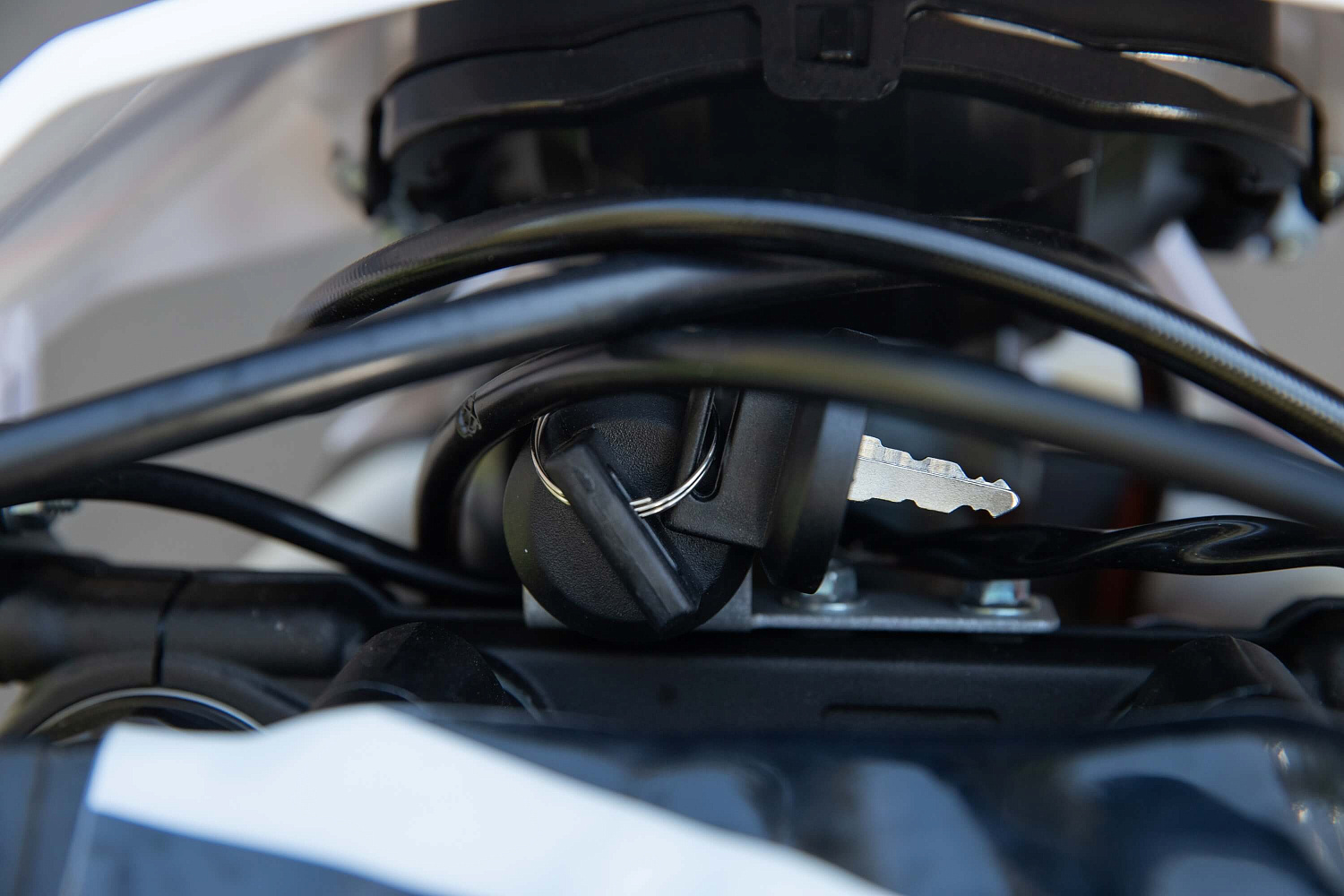 Мотоцикл KAYO K6-A 300 MX (CB300RL) 21/18