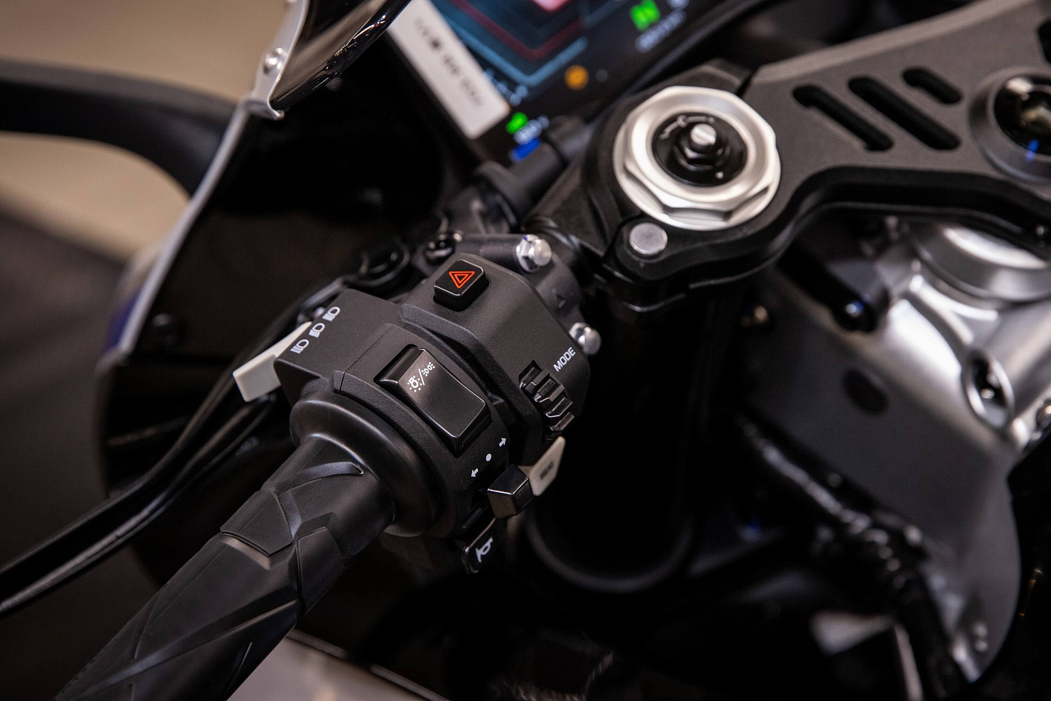 Мотоцикл ZONTES ZT703-RR