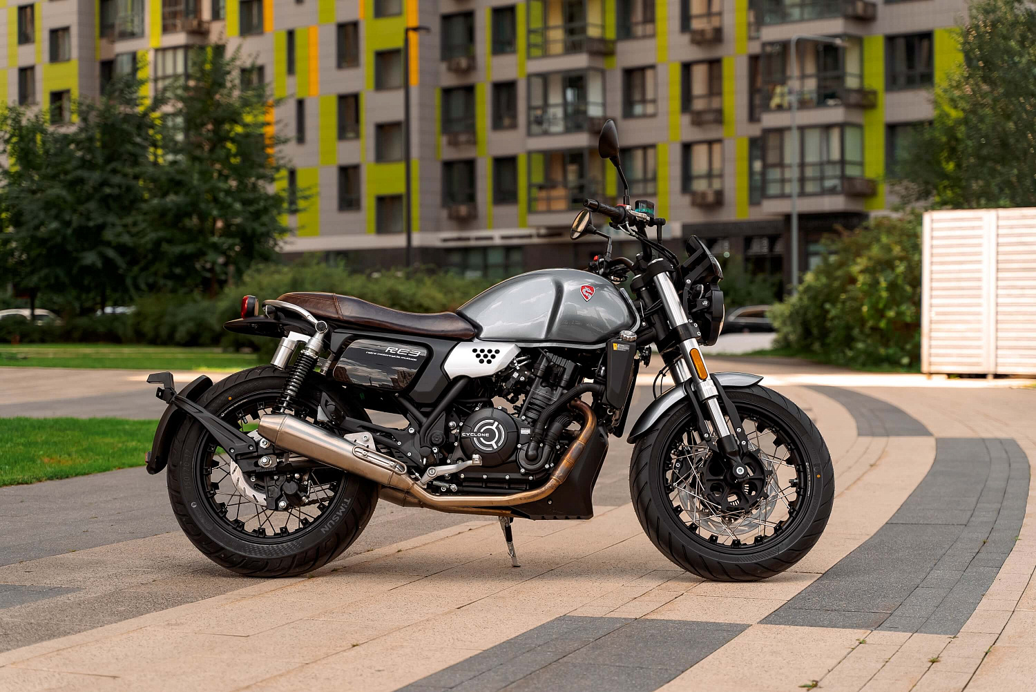 Мотоцикл CYCLONE RE3