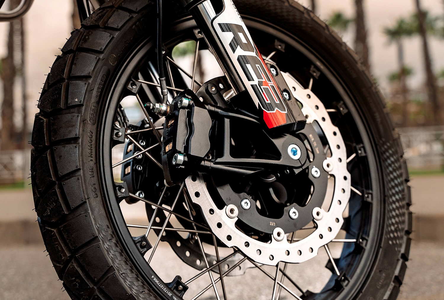 Мотоцикл CYCLONE RE3 Scrambler