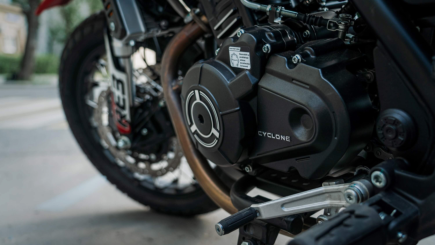 Мотоцикл CYCLONE RE3 Scrambler