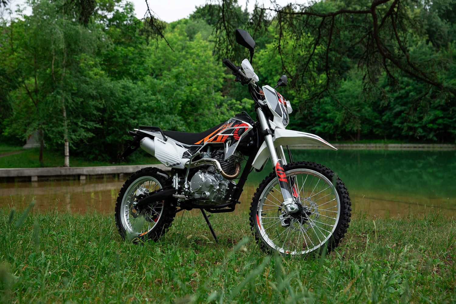 Мотоцикл KAYO K1-J 150 Road (CB150) 19/16 ПТС