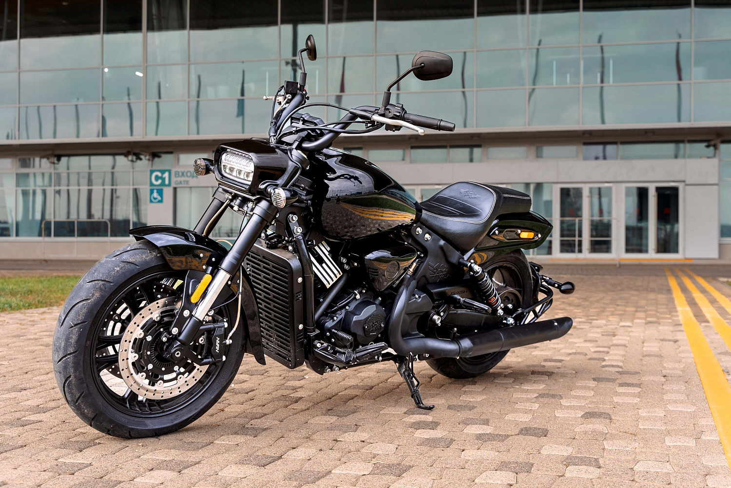 Мотоцикл GROZA YL800