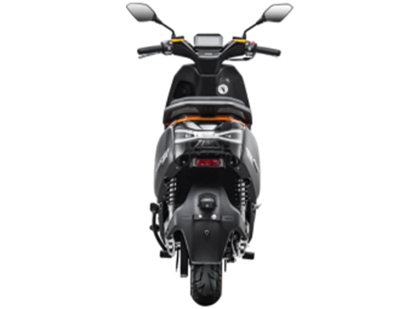 Скутер CINECO ES5 (ZS5000DT) Скутер CINECO ES5 (ZS5000DT)