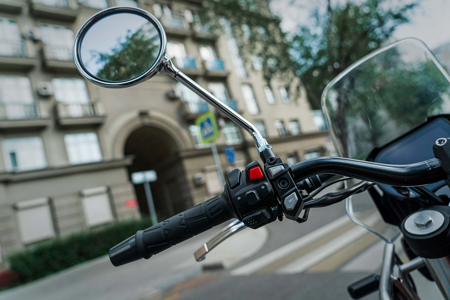 Мотоцикл CYCLONE RE3 Scrambler