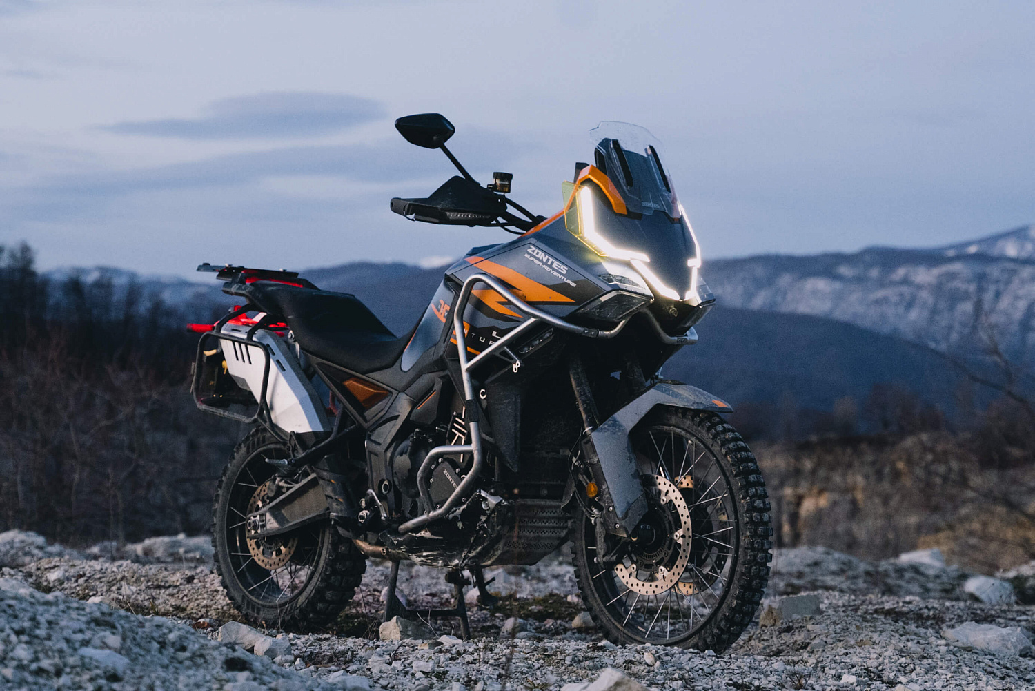 Мотоцикл ZONTES ZT703-F 21/18