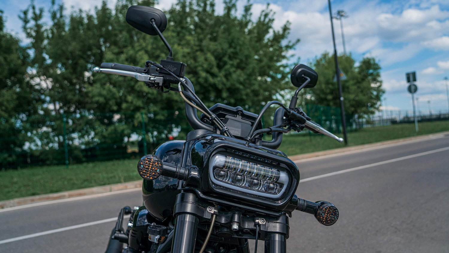 Мотоцикл GROZA YL800