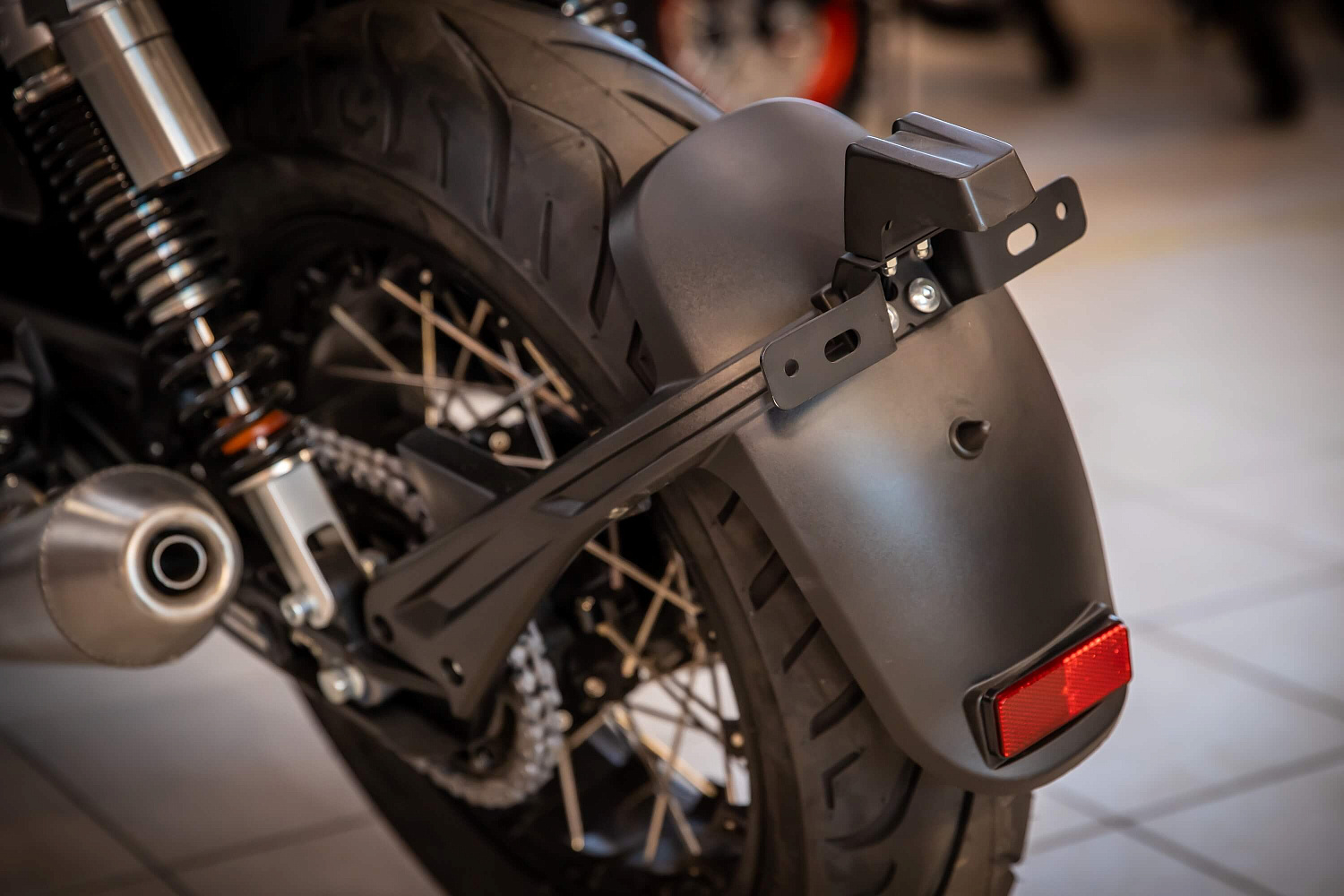 Мотоцикл CYCLONE RE3