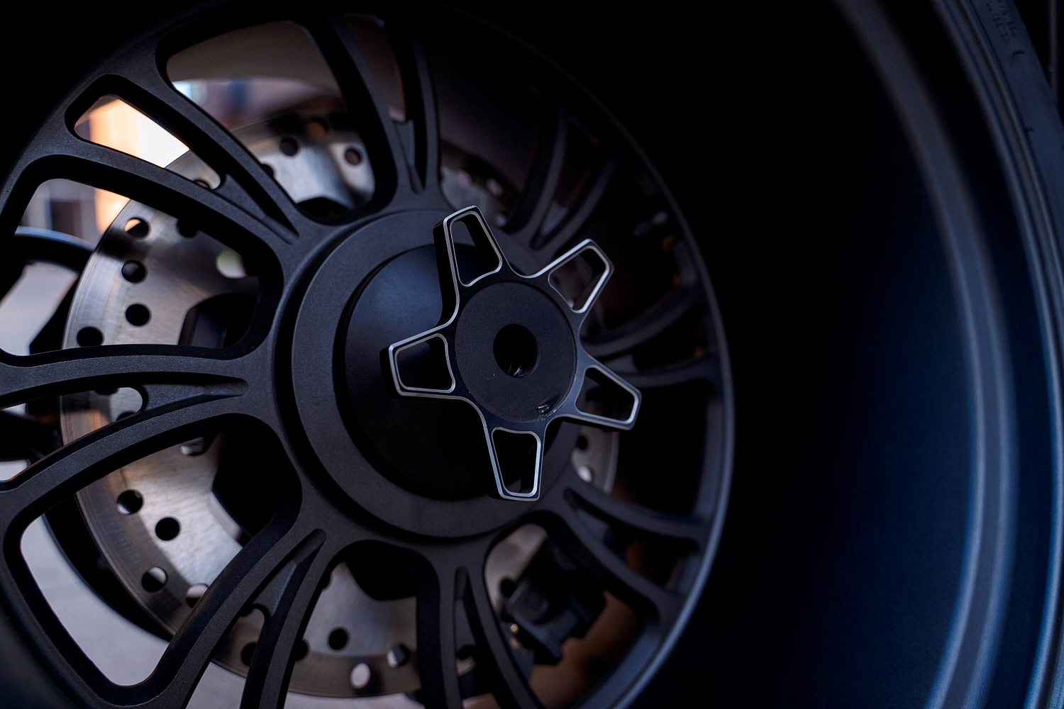 Мотоцикл GROZA Wolverine 800