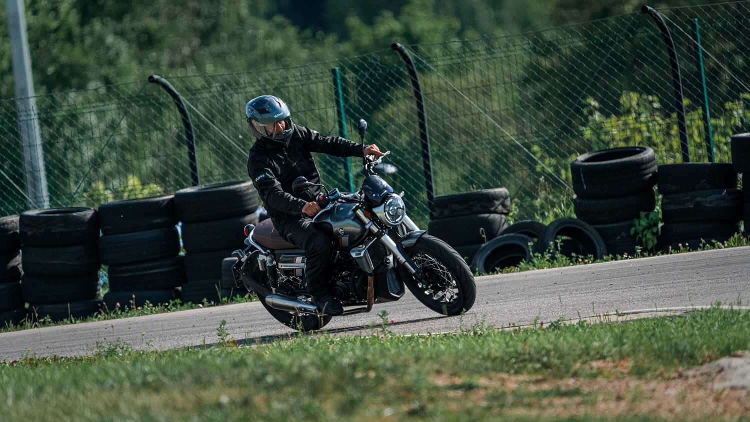 Мотоцикл CYCLONE RE401