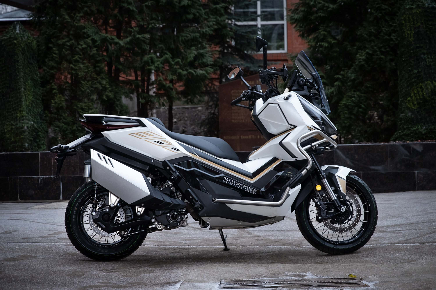 Максискутер ZONTES ZT368-G