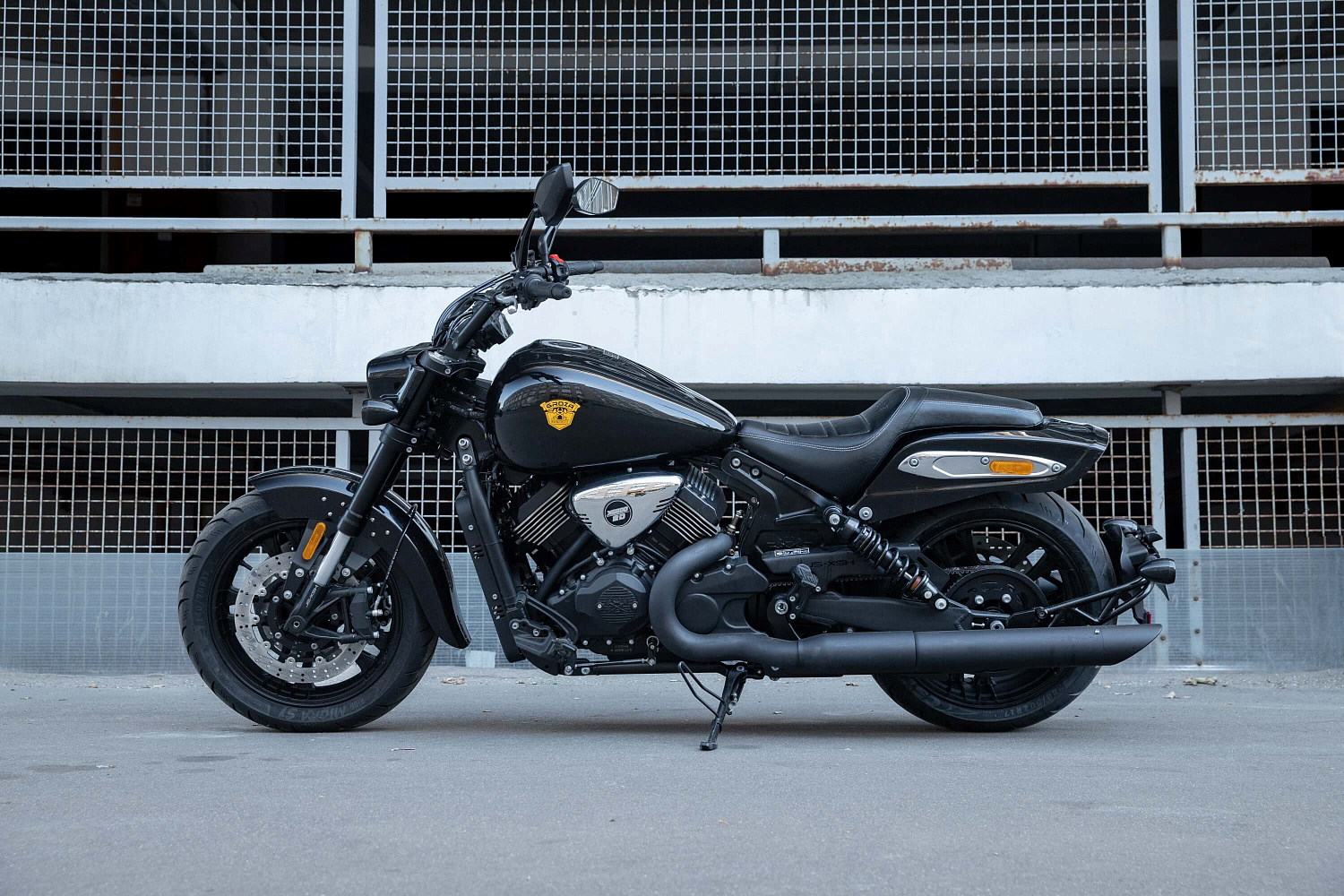 Мотоцикл GROZA YL800