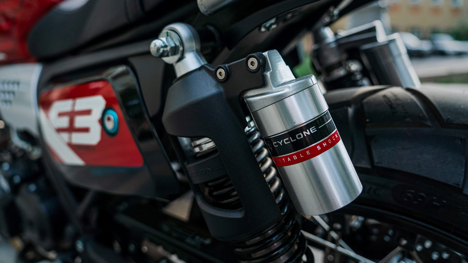 Мотоцикл CYCLONE RE3 Scrambler