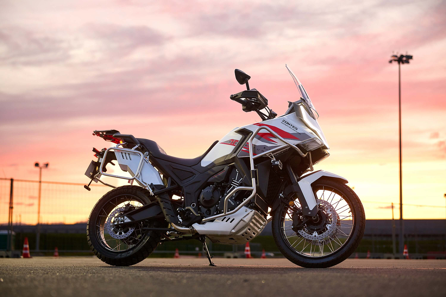 Мотоцикл ZONTES ZT703-F 21/18