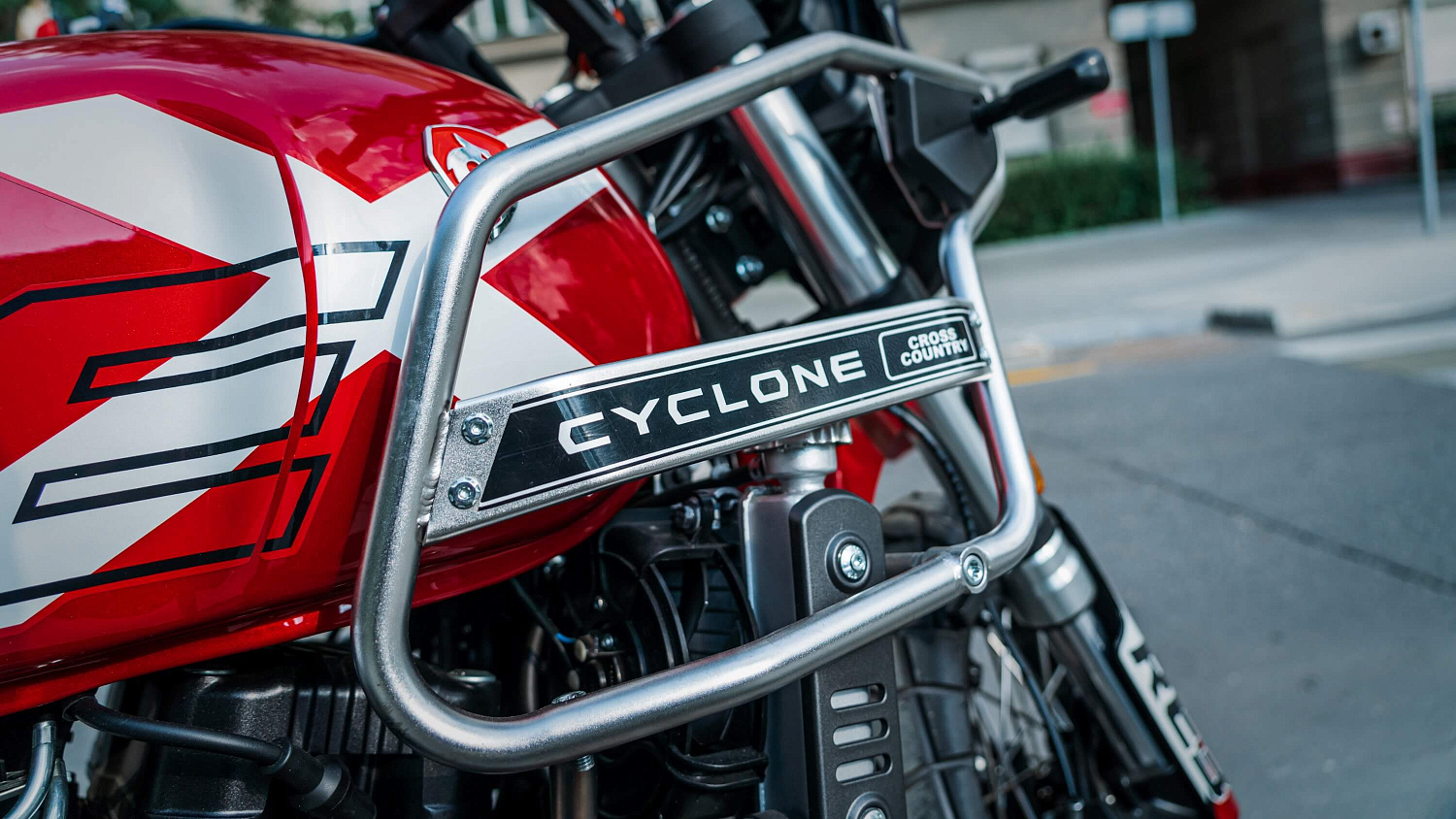 Мотоцикл CYCLONE RE3 Scrambler