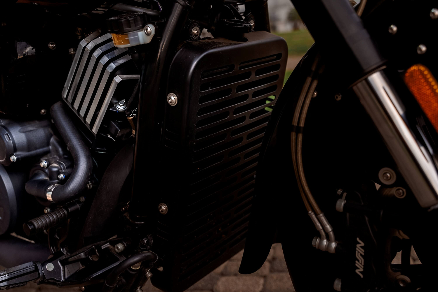 Мотоцикл GROZA YL800