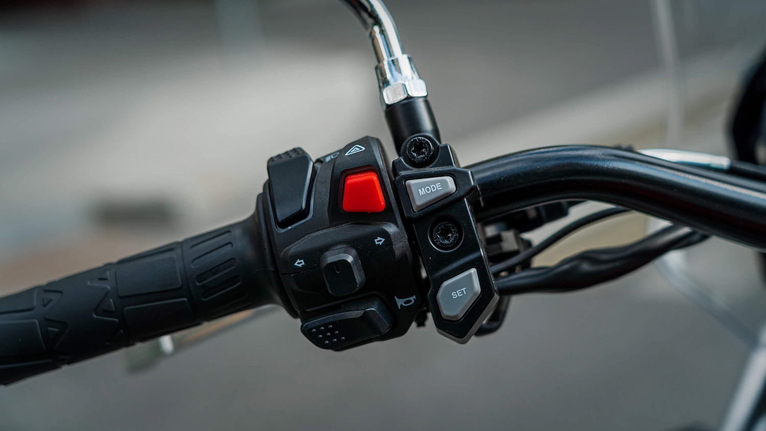 Мотоцикл CYCLONE RE3 Scrambler