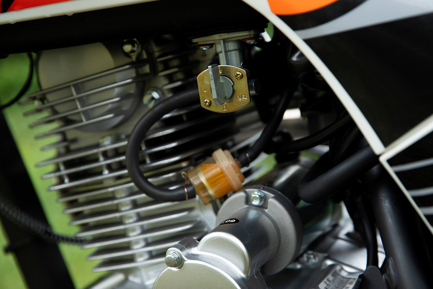 Мотоцикл KAYO K1-J 150 Road (CB150) 19/16 ПТС