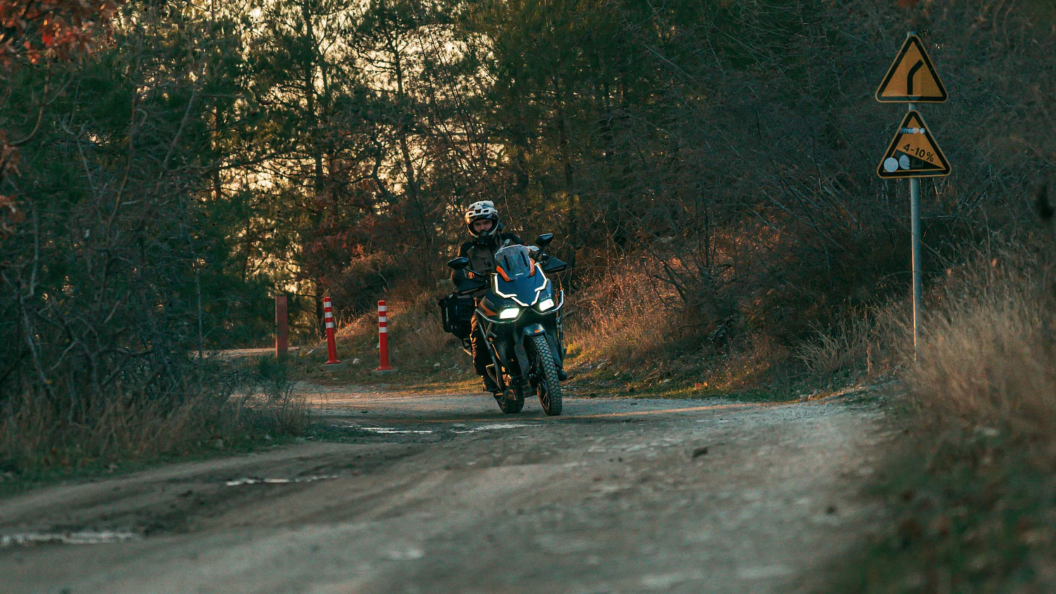 Мотоцикл ZONTES ZT703-F 21/18