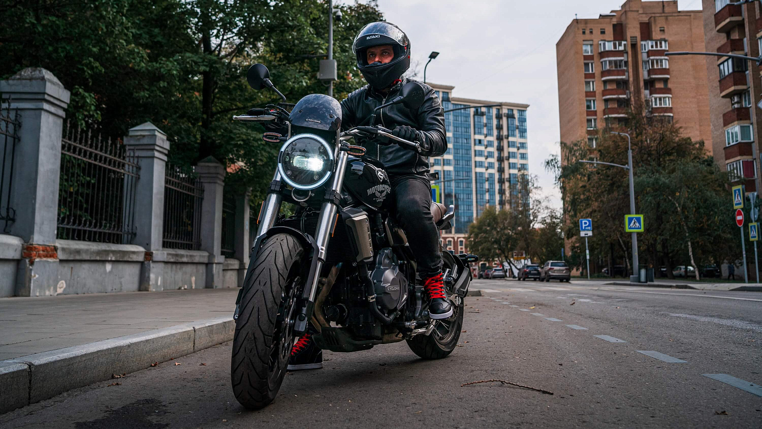 Мотоцикл CYCLONE RE5 (SR600)