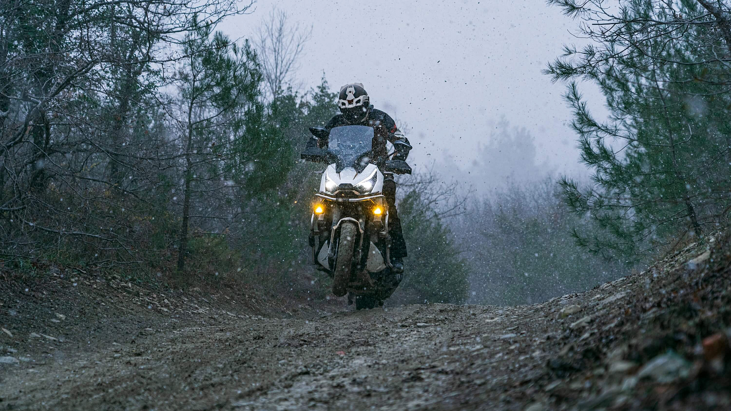 Максискутер ZONTES ZT368-G