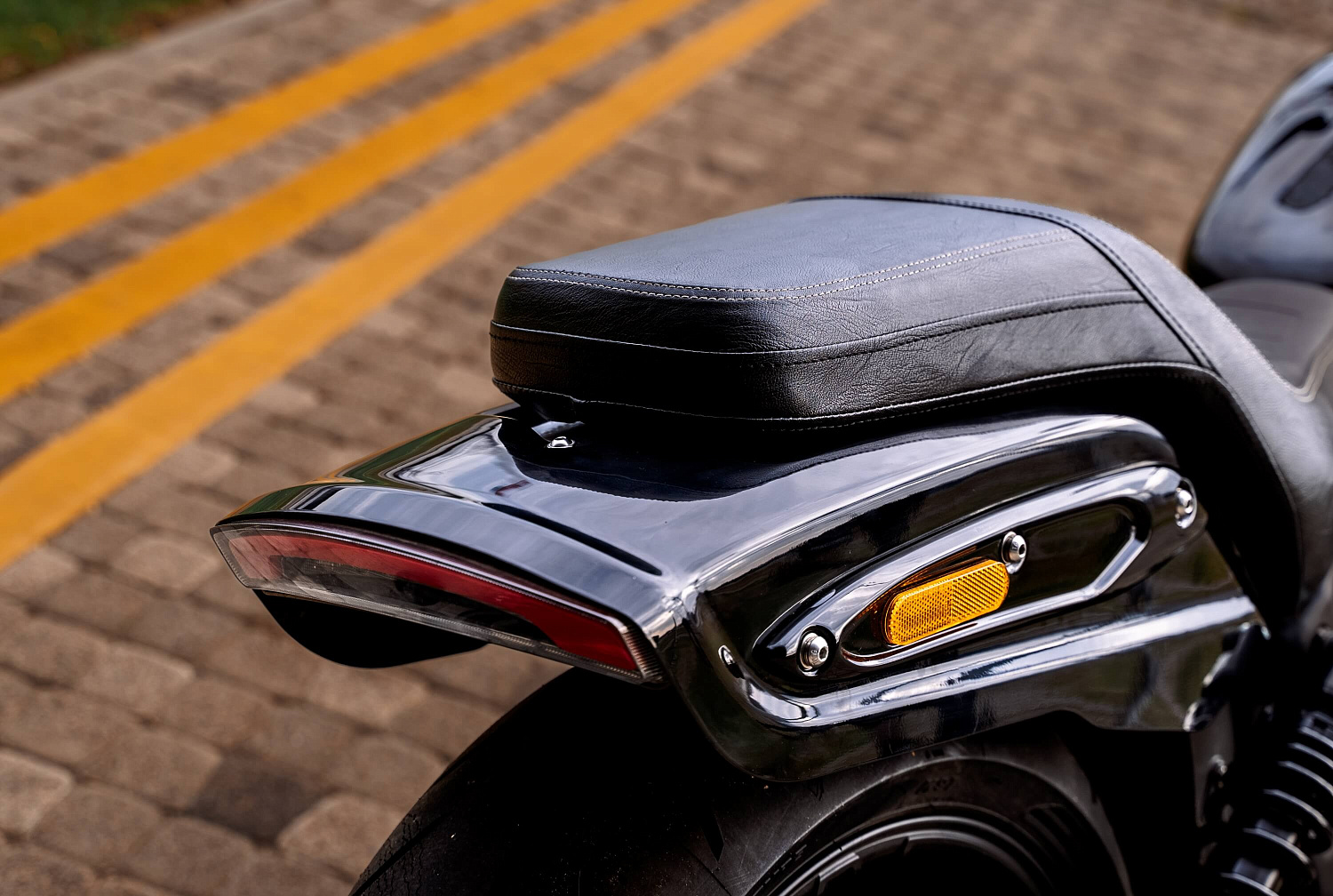 Мотоцикл GROZA YL800