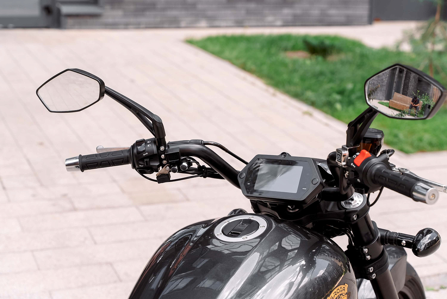 Мотоцикл GROZA Wolverine 800