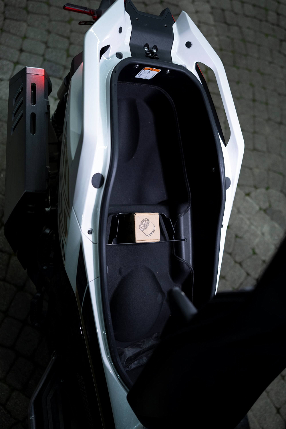 Максискутер ZONTES ZT368-G