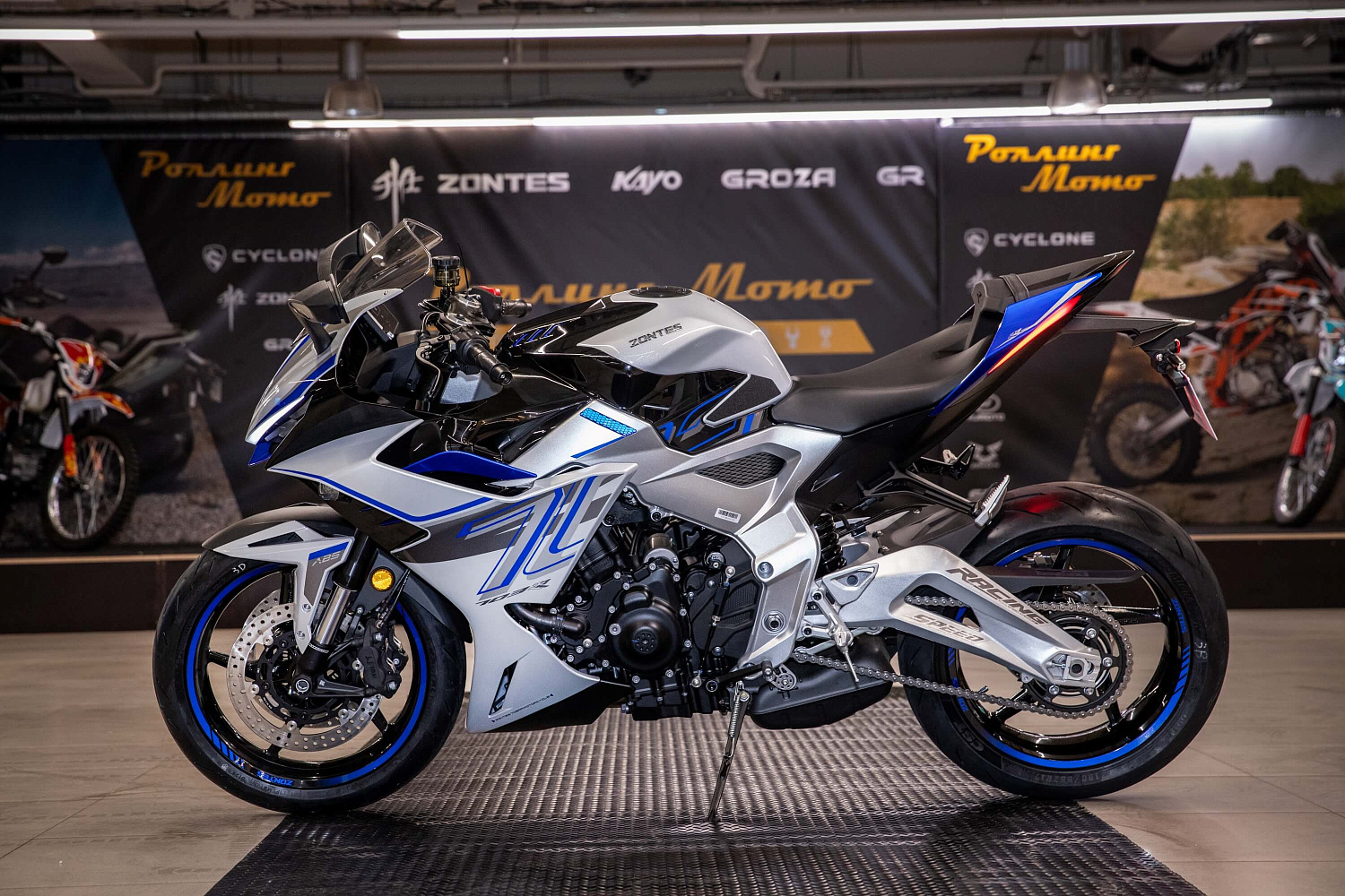 Мотоцикл ZONTES ZT703-RR