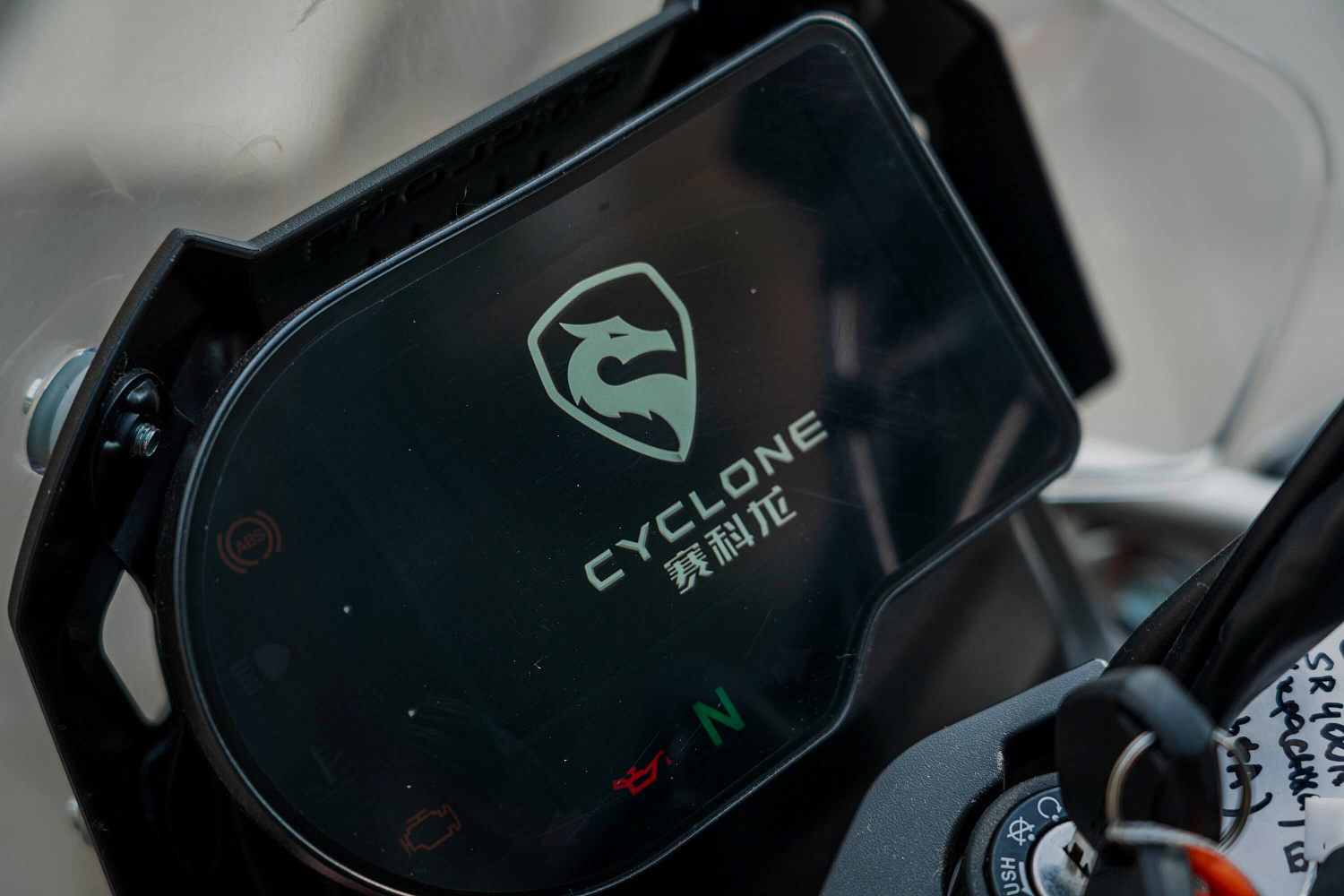 Мотоцикл CYCLONE RE3 Scrambler