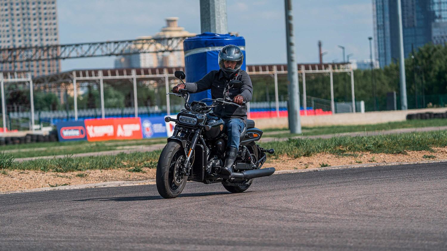 Мотоцикл GROZA YL800