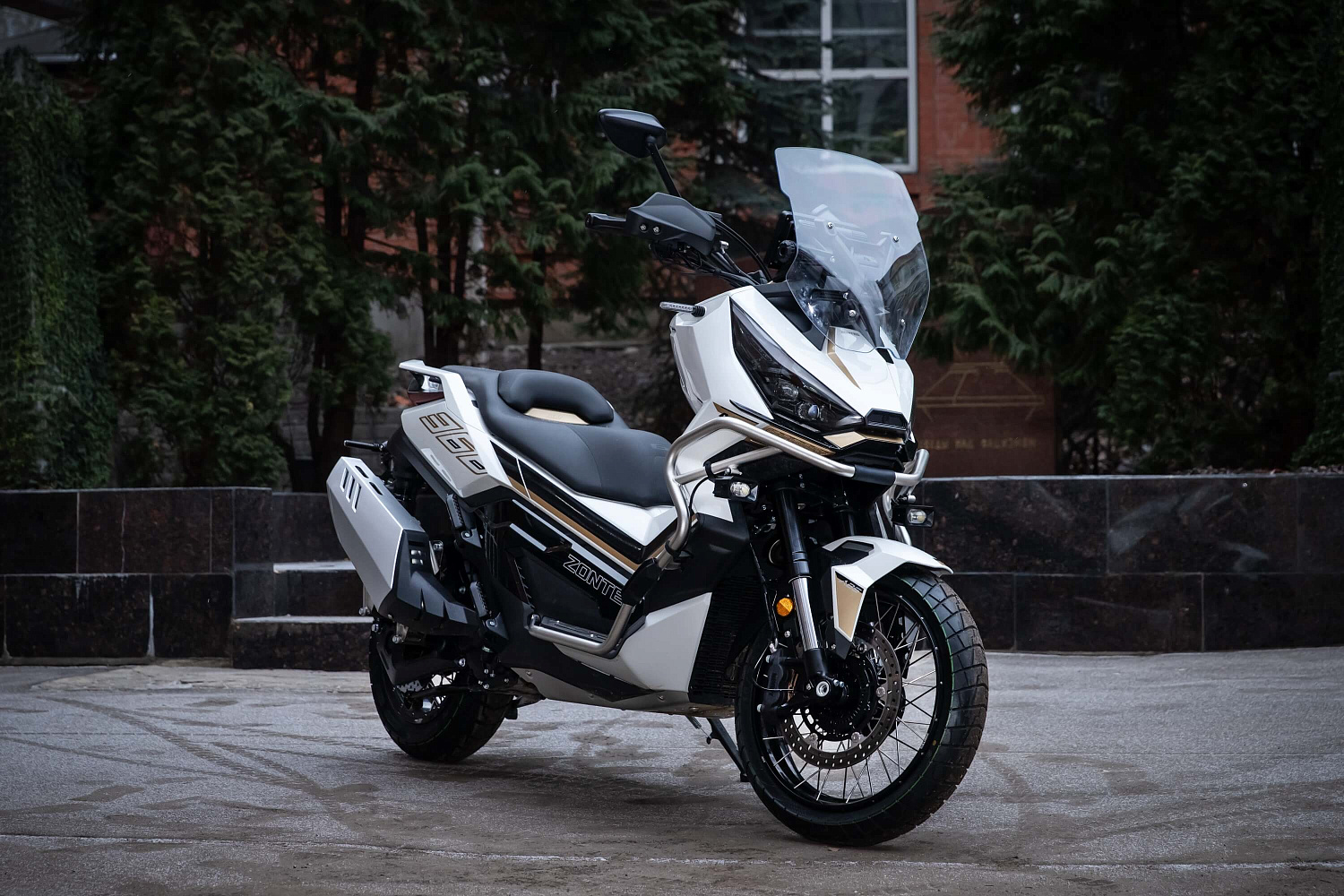 Максискутер ZONTES ZT368-G