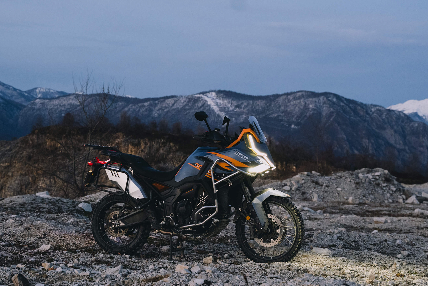 Мотоцикл ZONTES ZT703-F 21/18