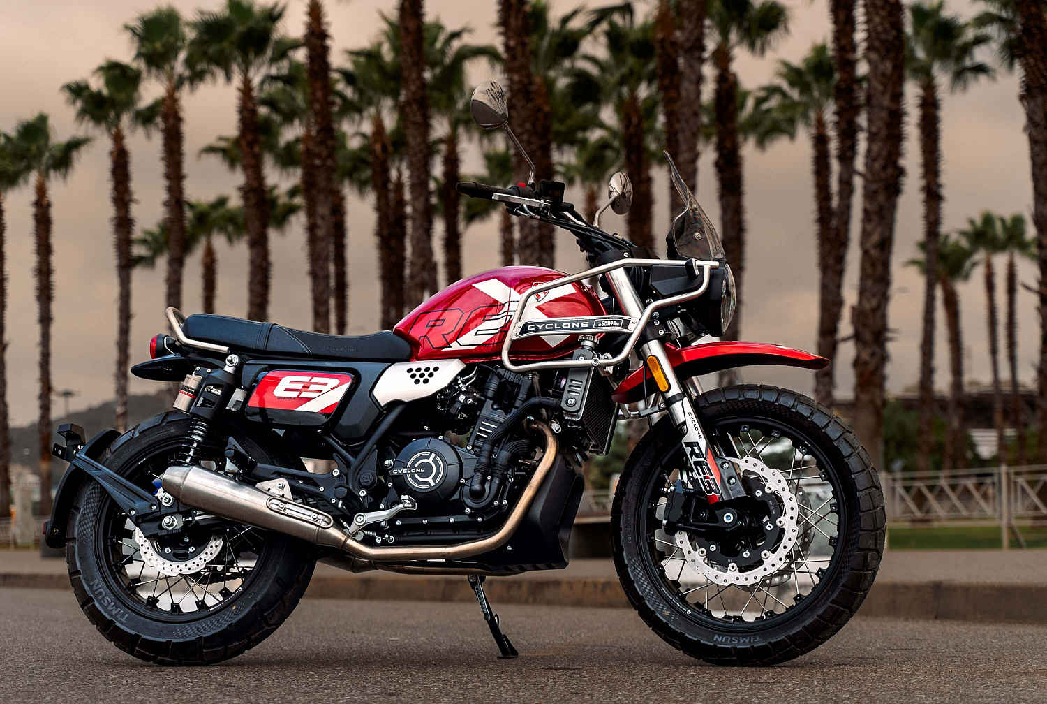 Мотоцикл CYCLONE RE3 Scrambler