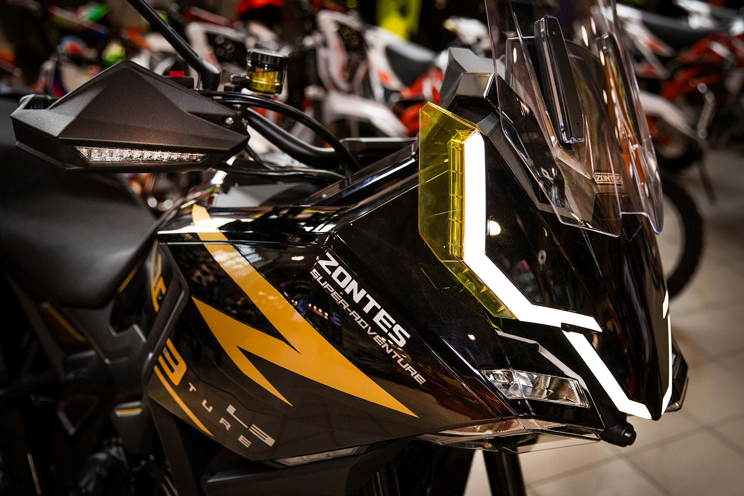 Мотоцикл ZONTES ZT703-F 21/18