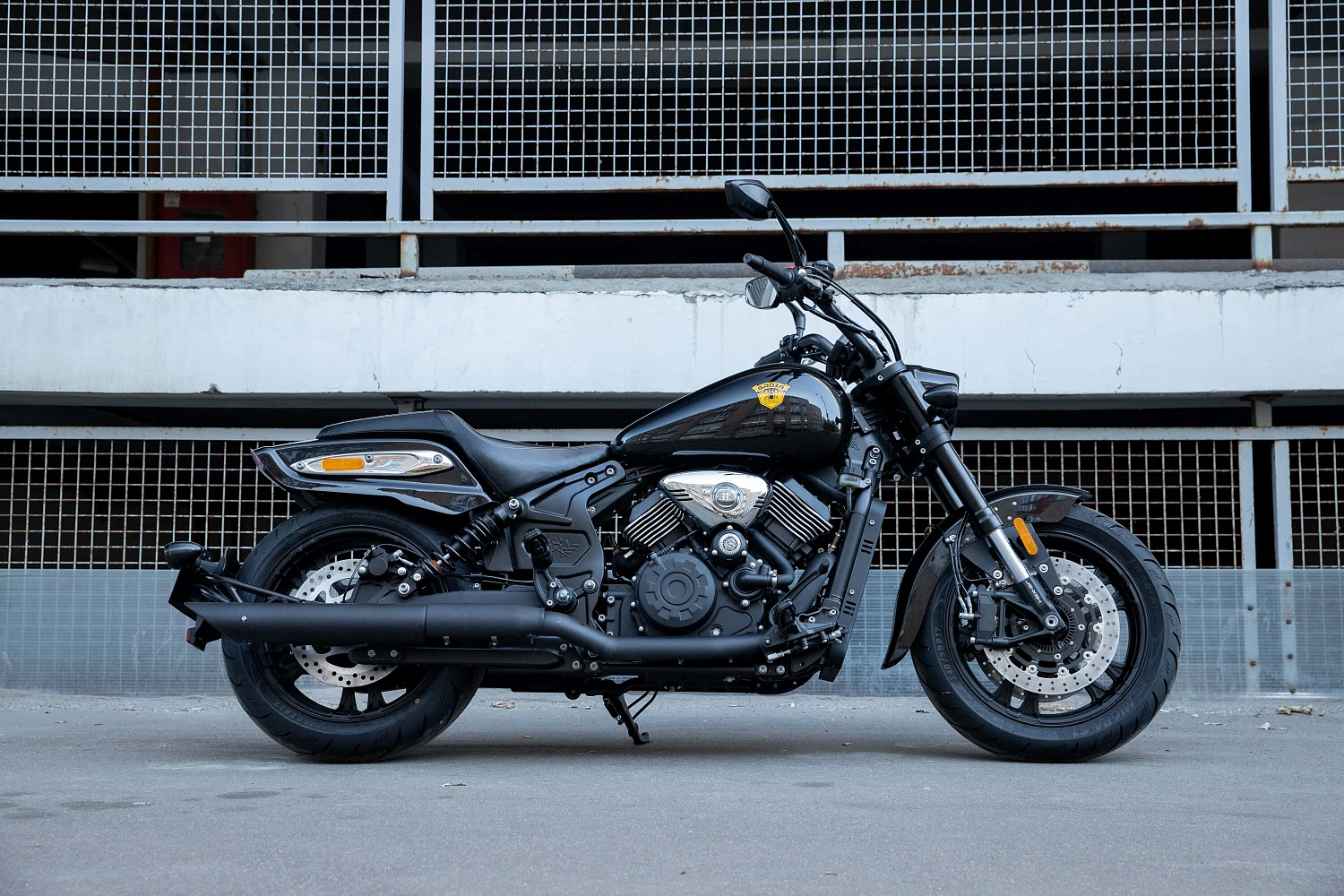 Мотоцикл GROZA YL800