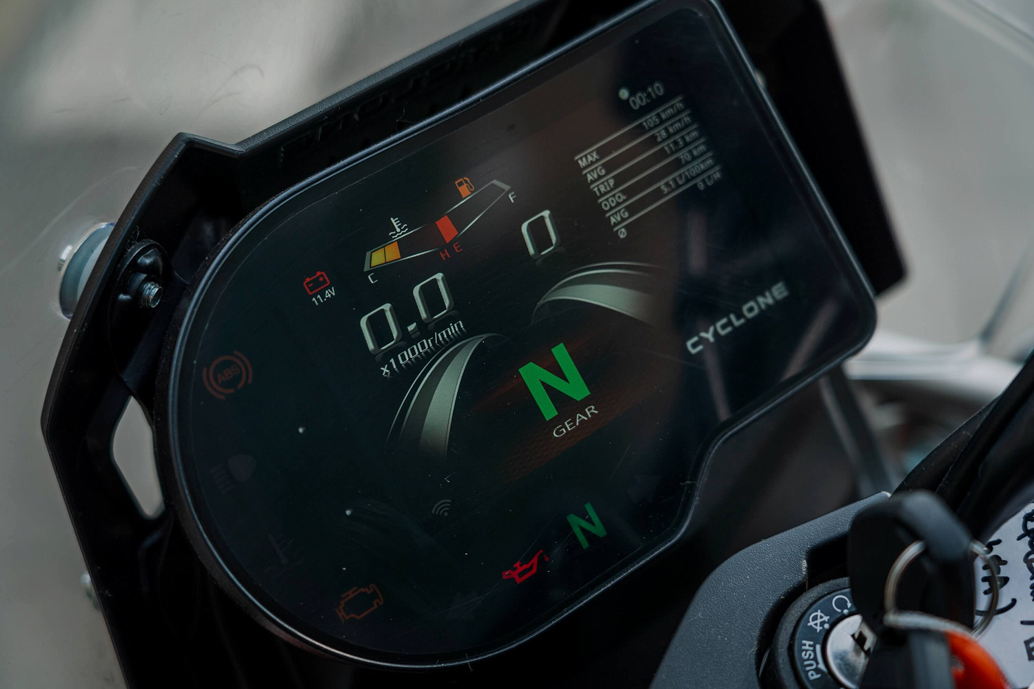 Мотоцикл CYCLONE RE3 Scrambler