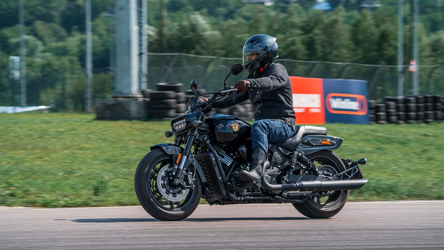 Мотоцикл GROZA YL800