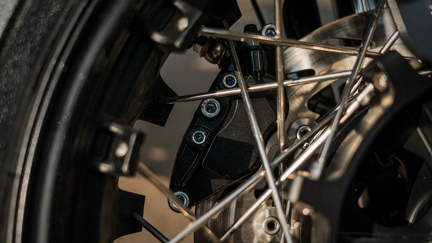 Мотоцикл CYCLONE RE401