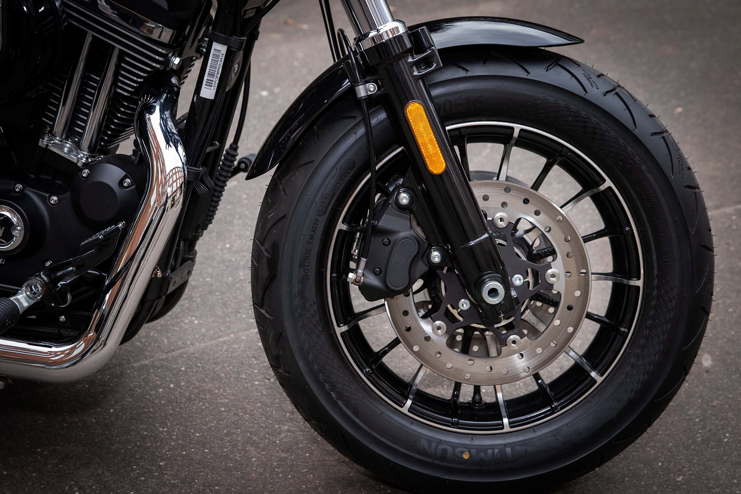 Мотоцикл GROZA V1200