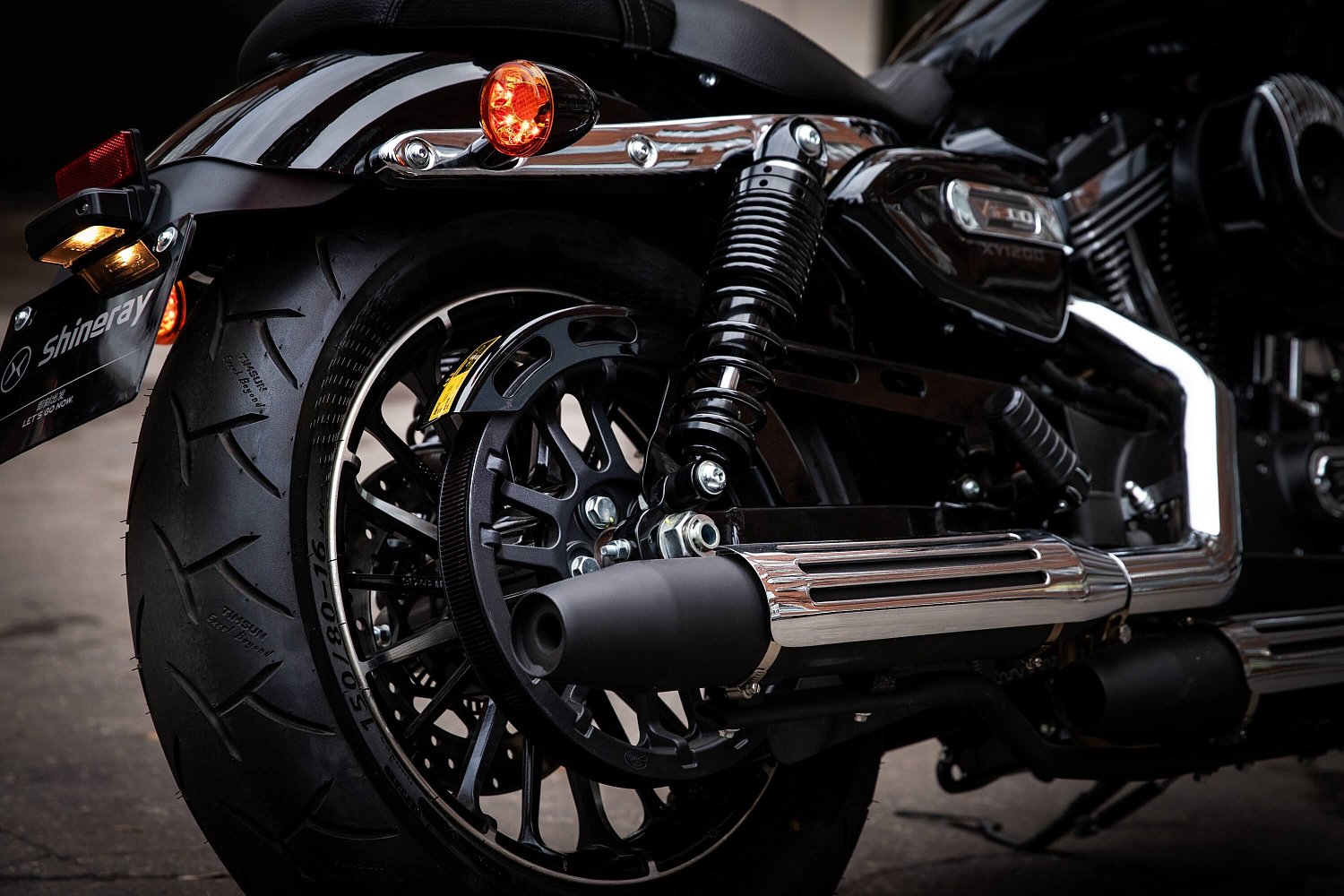 Мотоцикл GROZA V1200