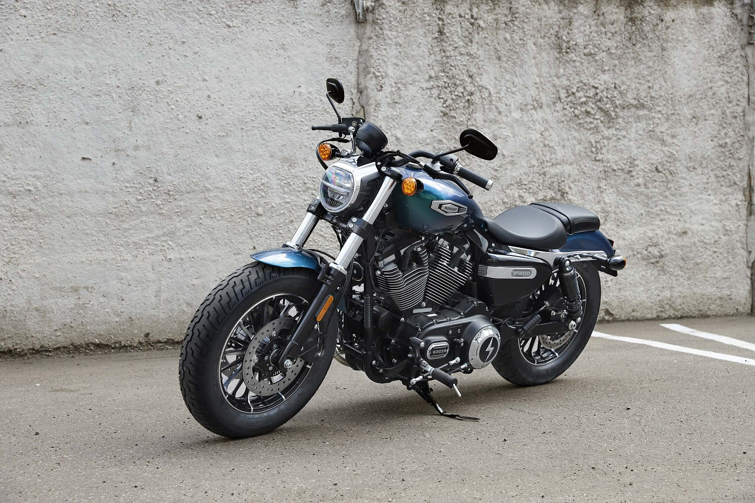 Мотоцикл GROZA V1200