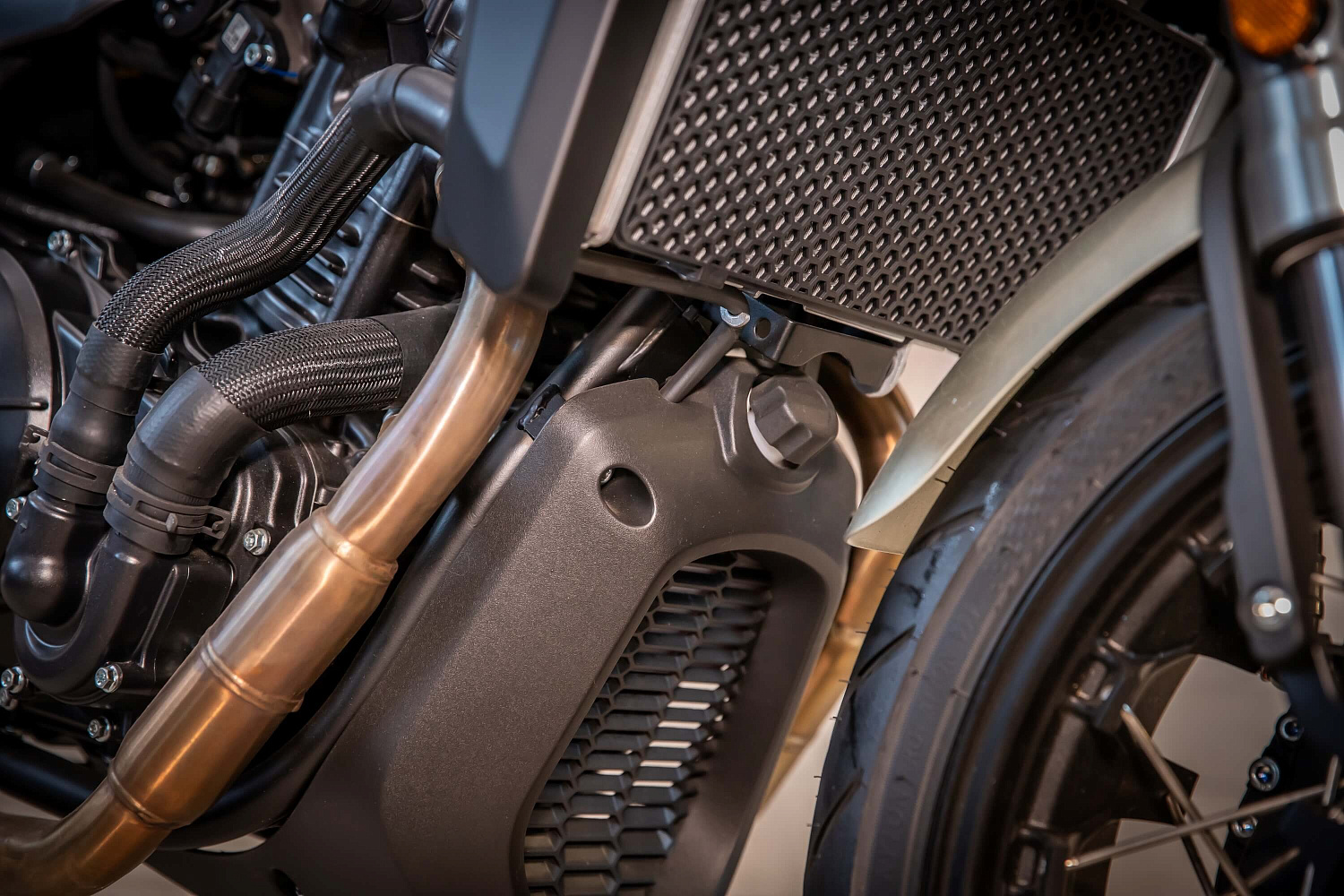 Мотоцикл CYCLONE RE3