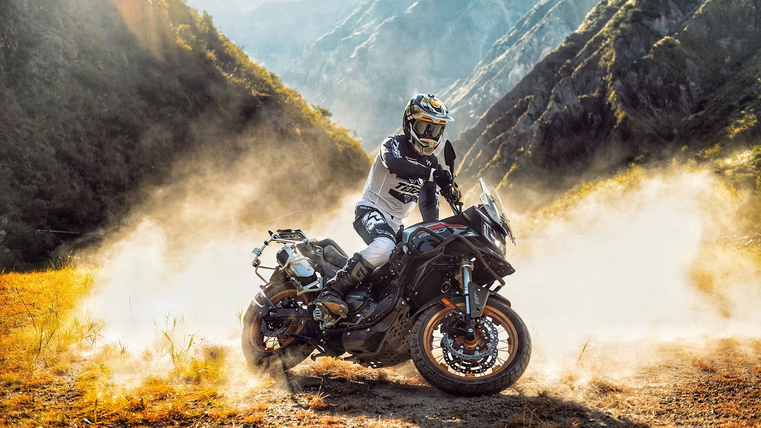 Мотоцикл CYCLONE RX600 ADV (SR600GY)