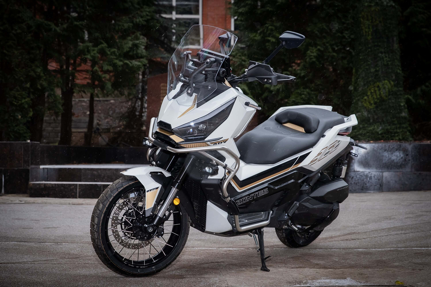 Максискутер ZONTES ZT368-G