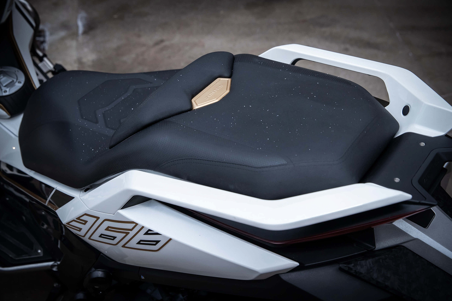 Максискутер ZONTES ZT368-G