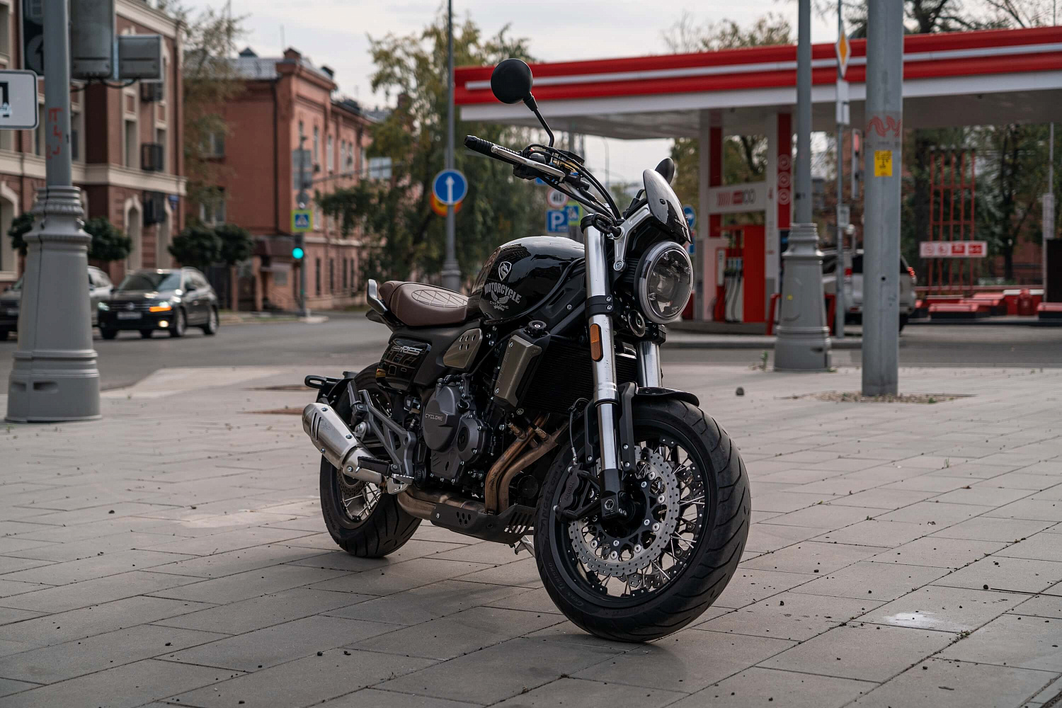 Мотоцикл CYCLONE RE5 (SR600)