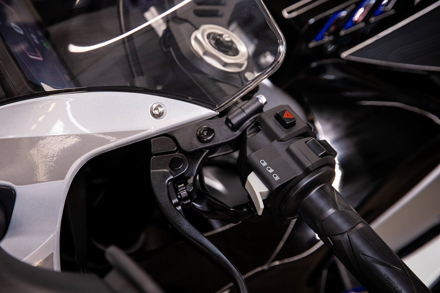 Мотоцикл ZONTES ZT703-RR